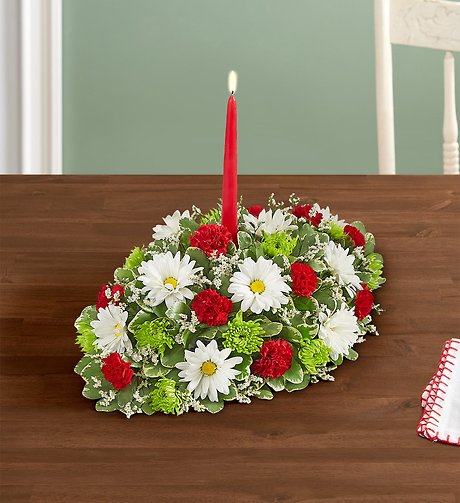 Season&rsquo;s Greetings&trade; Centerpiece